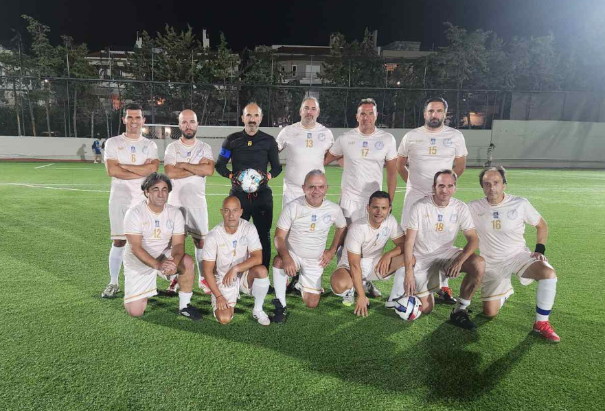 Η Μικτή ΣΠΑΕ-ΜΜΕ πριν το φιλικό με τους Παλαίμαχους Βριλησσίων, σεζόν 2026-27